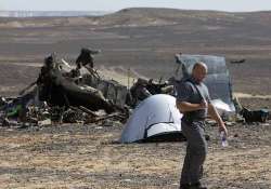 russia plane that crashed in egypt broke up high in the air