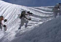 indian defence secretary in pakistan for talks on siachen