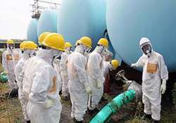 japan pm seeks overseas help on fukushima leak