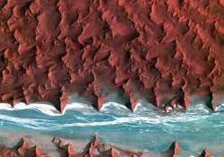 know about world s only coastal desert namib sand sea