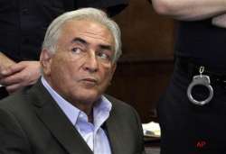 ny prosecutors doubt victim s versions in strauss kahn case