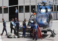 nine climbers killed in avalanche in france