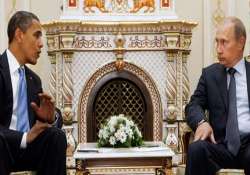 obama discusses snowden s status with putin