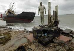 powerful winds ground at least six ships on caribbean