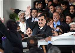 pak sc directs gilani to write to swiss authorities