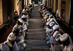 pakistan passes resolution to improve education in madrasas