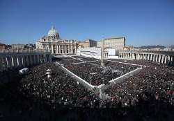 people fill st. peter s for syria peace vigil