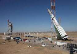 russian rocket launch fails as engine shuts down