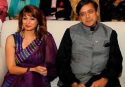 shashi tharoor sunanda in lahore