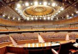 sit ins not to affect pakistani parliament session