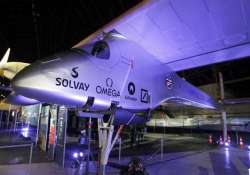 solar plane makes inaugural flight in switzerland set to fly around world