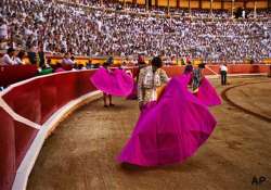 spain bullfight no gorings in second run at san fermin