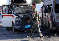 suicide bomber kills 15 in iraq