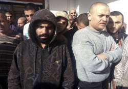 syrian rebels free 48 iranians in prisoner swap