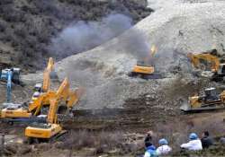 three buried in china landslide