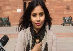 us court dismisses devyani s indictment in visa fraud case