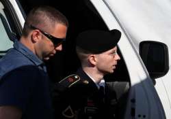 us pursuit of leakers aided by manning verdict