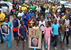 watch in pics nelson mandela s final journey