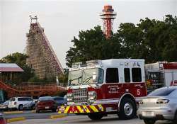 woman in us falls to death from world s tallest roller coaster in texas