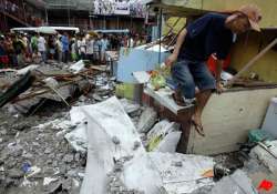 10 dead after strong typhoon hits philippines