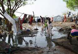 100 000 sheltering in un mission s bases in south sudan