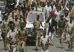 8 cops suspended after dsp gunned down in up