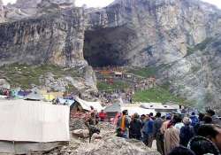 amarnath yatra begins pilgrims leave for holy cave