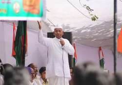 anna hazare appeals to indians to come out on streets and fast on aug 16