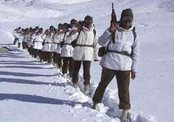 army gets clothing to brave minus 50 degree celcius temperature