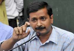 arvind kejriwal joins protest against delhi gangrape