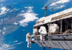 astronauts face insomnia on iss nasa plans new lighting system