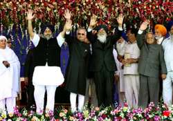 badal sukhbir keep 7 departments each dhindsa will be fm