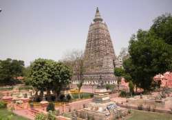 bihar s mahabodhi temple gets income tax notice