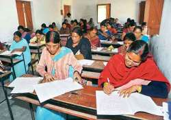 bihar to recruit retired teachers on contract in schools