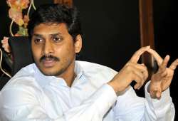 cbi tightens screws on jagan