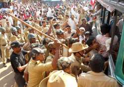 cpi m student leader dies during clash with police in kolkata