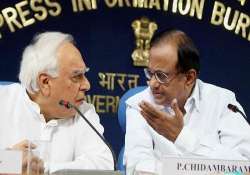 chidambaram had no role in 2g issue says sibal