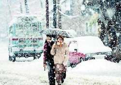 cold conditions continue unabated in kashmir