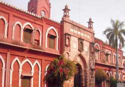 controversy over sonia gandhi s amu centre event in bihar