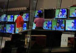 delhi cable operators to black out tvs against digitisation