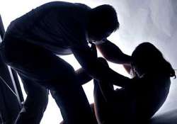 delhi police constable suspended for attempt to rape