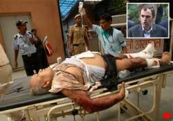 delhi blast this is mindless violence says omar abdullah