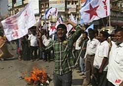 devyani khobragade case protests outside us consulate in hyderabad