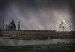 did shah jahan plan to build a black taj mahal