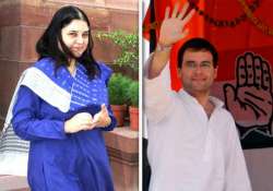 does india want rahul as pm asks maneka gandhi