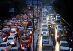 downpour chaos spills on to delhi s road