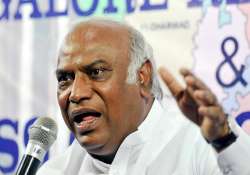 epf interest rate will be raised to 8.6 pc this year says kharge