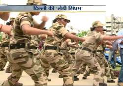 elite women commandos to secure delhi metro