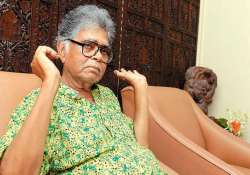 family opposes donation of sunil gangopadhyay s body