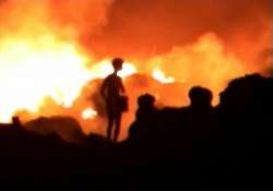 massive fire breaks out in ghaziabad slum cluster 3 injured